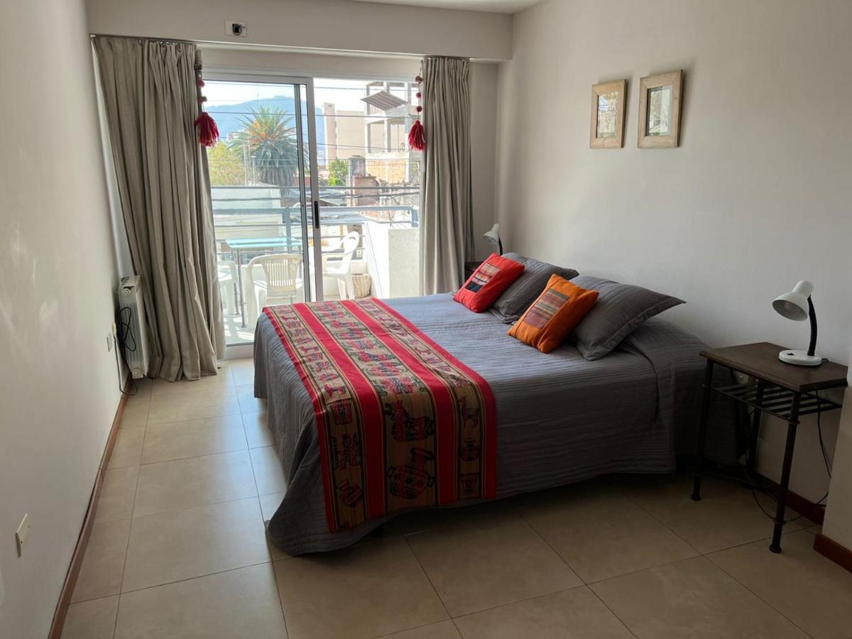 Carol 1 Apartment Salta Bagian luar foto